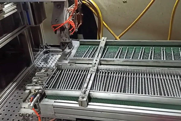 電機(jī)軸自動(dòng)化淬火用高頻淬火機(jī)床