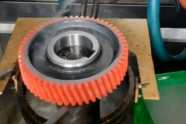 齒輪常用的表面淬火方法-避免齒輪破裂