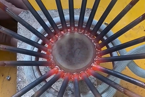 高頻焊接機,高頻釬焊機,分液器接頭銅管焊接