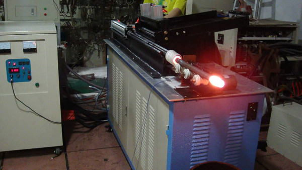 ��ʽ���l�t���c�c��(y��u)�c