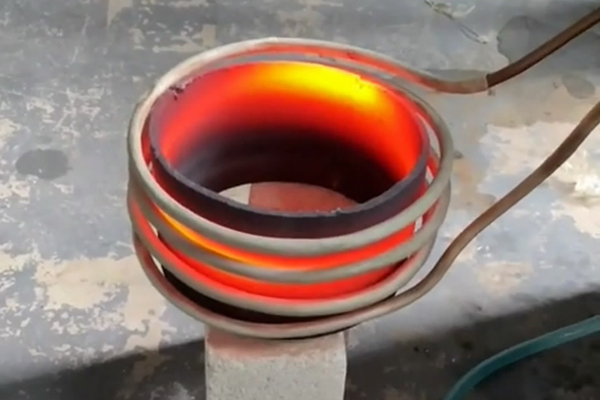 �ʂ���ڵĸБ��ӟ����O��-PLC�ؿ�ϵ�y