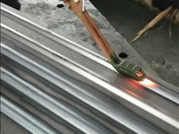 �ǘ˶��Ƶ��ֳ�ʽ���l���ӟ�C�����O��