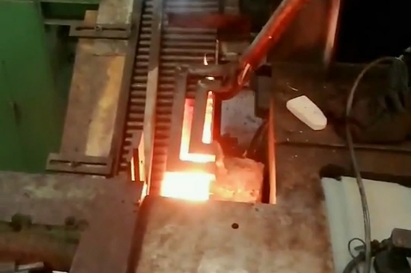 ���l��͸�t�Ԅ�(d��ng)����ݔ�����ӟ�t