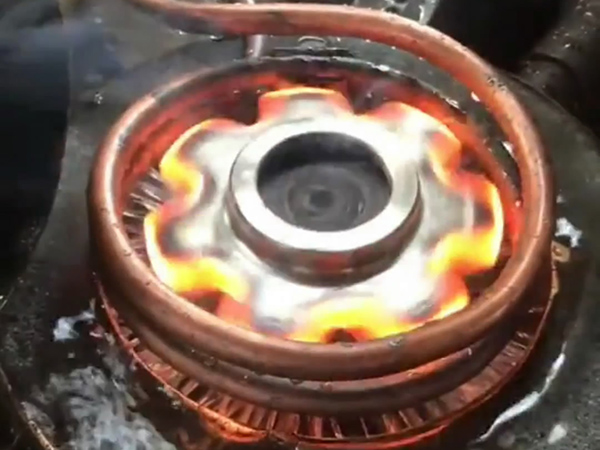 �Ԅӻ����l���C�����X݆����^��