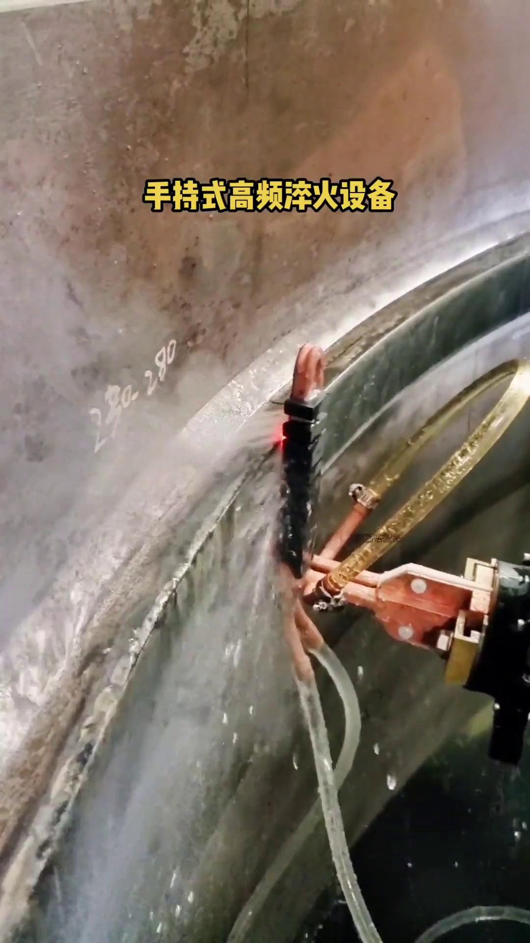 �ֳ�ʽ���l�C���l�Б��ӟ��O�乤���ȱڴ���̎��