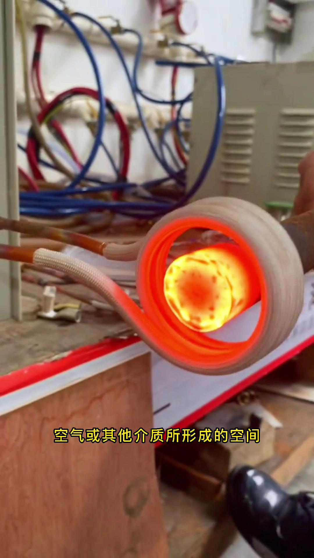 ע�⿴,һգ�۵Ĺ���,�@�l�F�����ѽ������l�ӟ�C����ͨ�t��