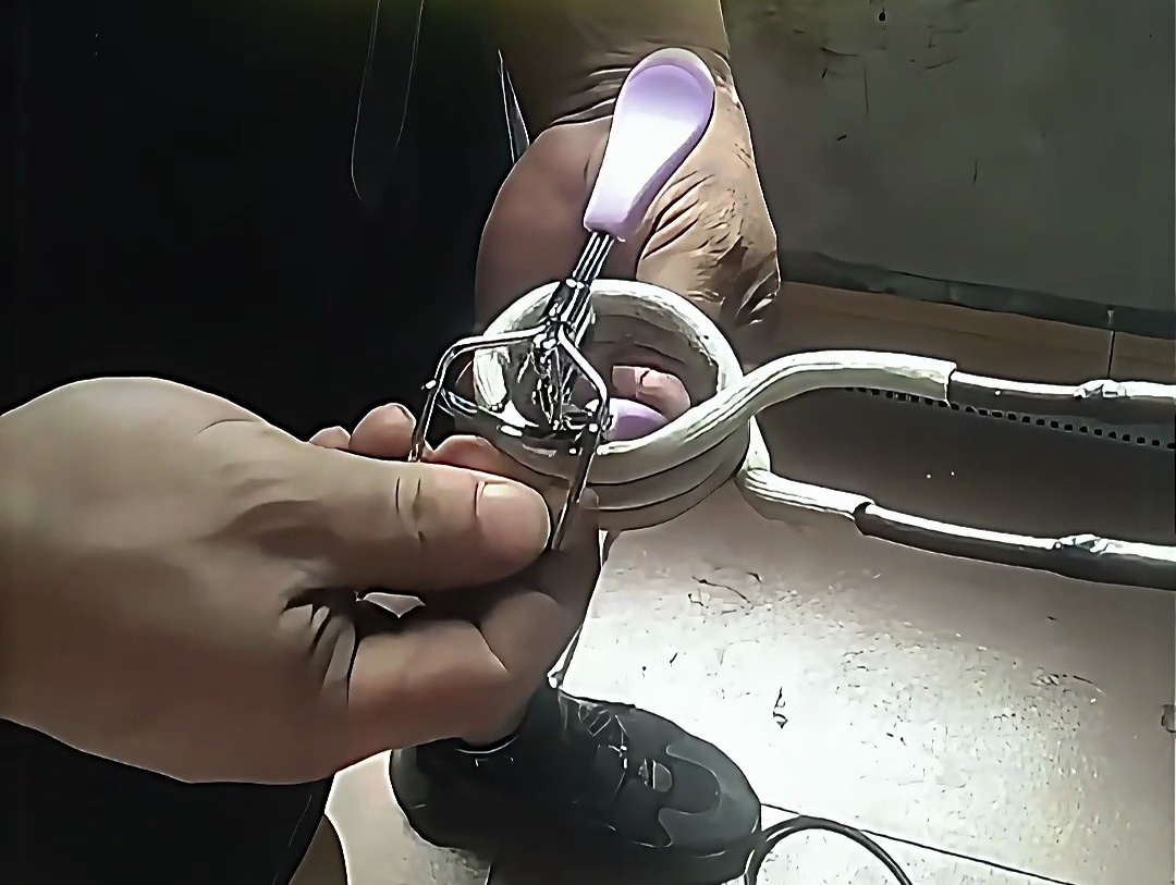 眉毛夾熱拔新方法，高頻加熱機讓你輕松搞定金屬塑料分離