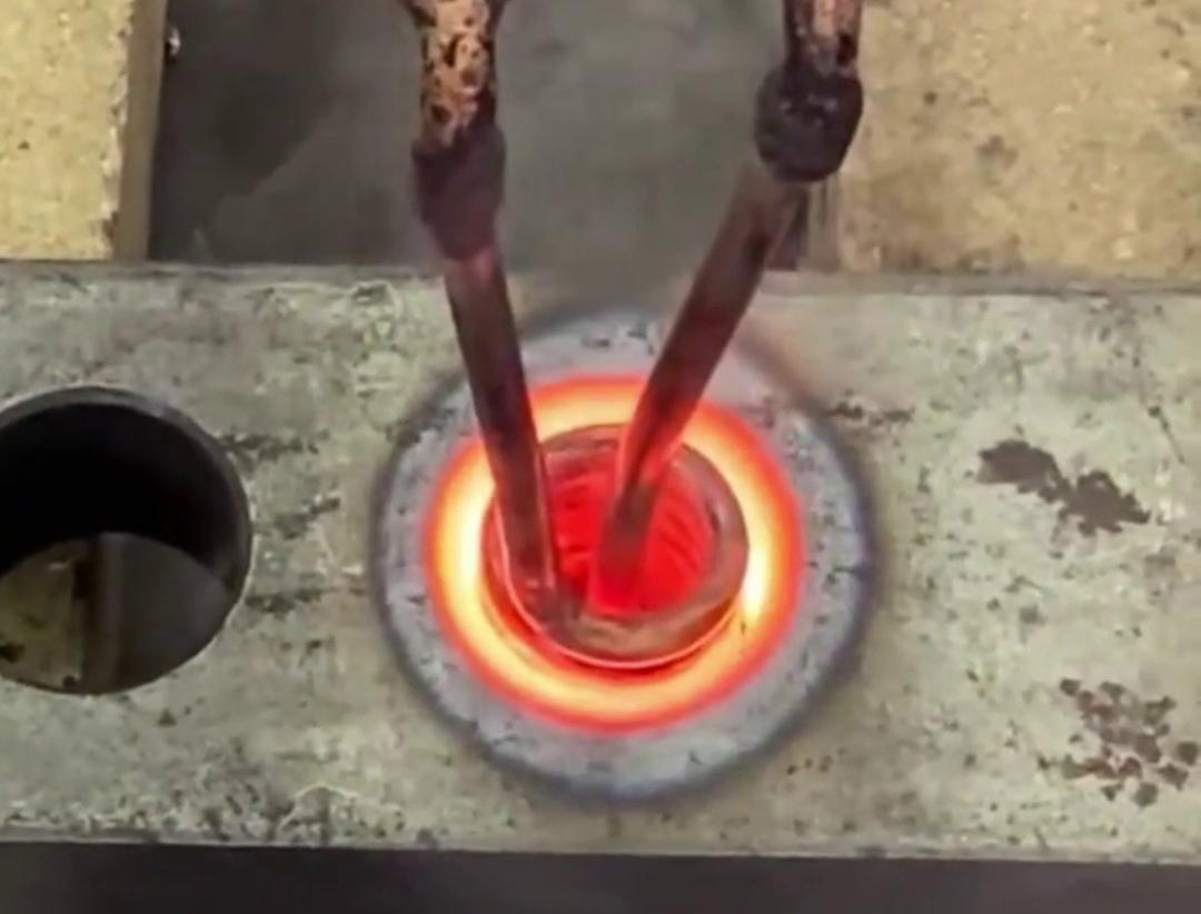 054F0101633E8DD136596E9BF50B490E.jpg 054F0101633E8DD136596E9BF50B490E.jpg